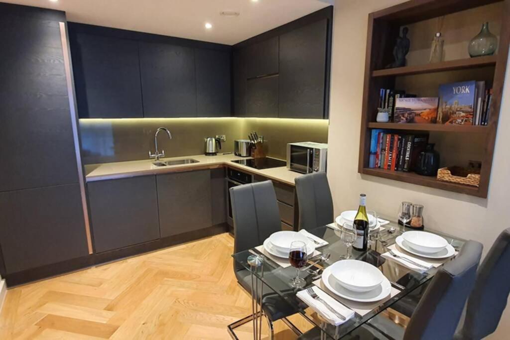 Luxury One Bedroom Apartment Within The City Walls York Dış mekan fotoğraf